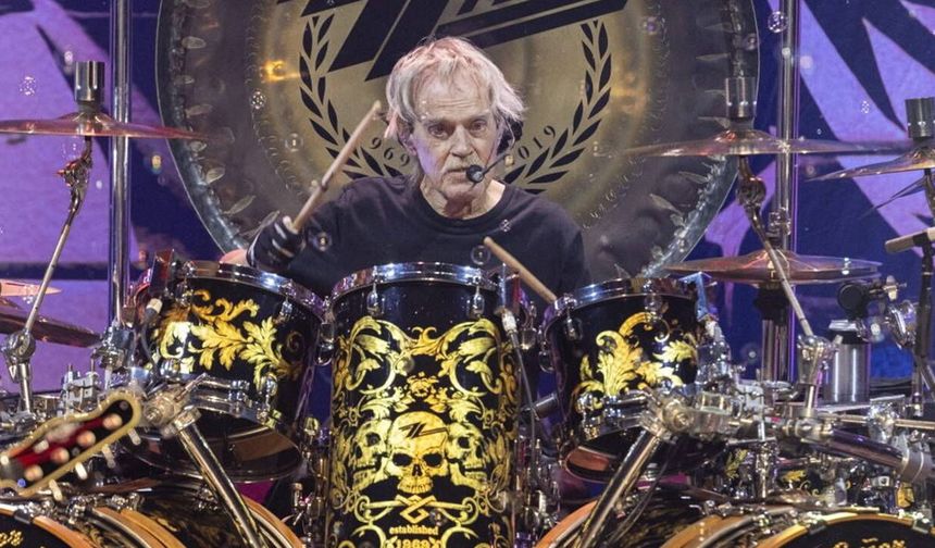 ZZ Top'ın efsane davulcusu Frank Beard hayatını kaybetti