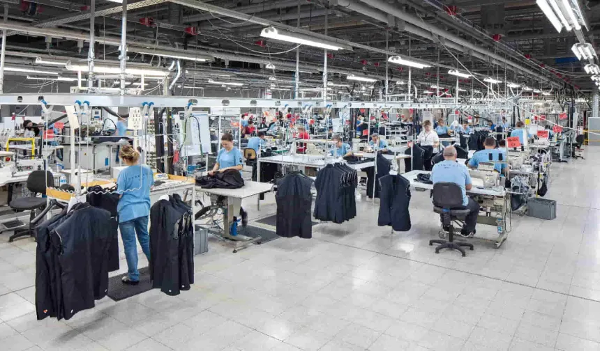İzmir'de de fabrikası var... Alman firmasında İngiliz dönemi!