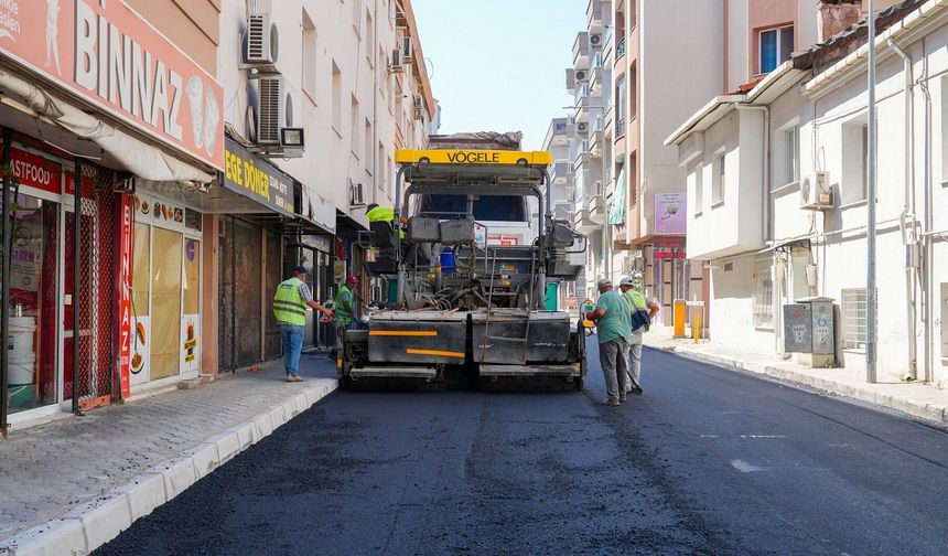 Gaziemir’de asfaltlama atağı!