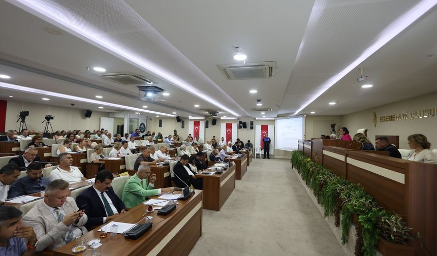 Karabağlar Meclisi'nde dengeler değişti: Çoğunluk YENİ Parti'ye geçti