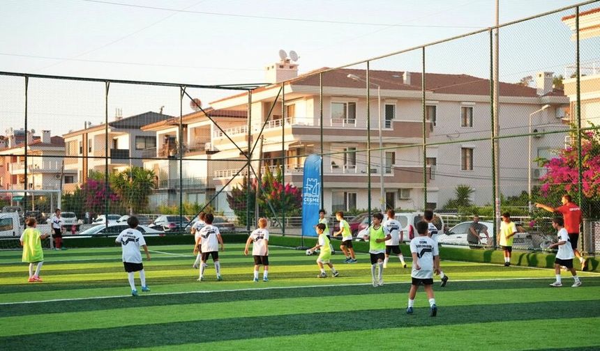 Çeşme’nin mahallelerinde spor şenliği başladı