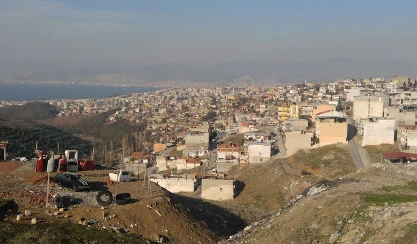 Karabağlar’da tapu umuduna belediye vetosu… Gözler Milli Emlak’ta!