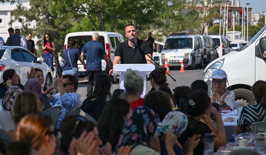 Başkan Eşki Kent Bostanı’nda üretici kadınlarla buluştu