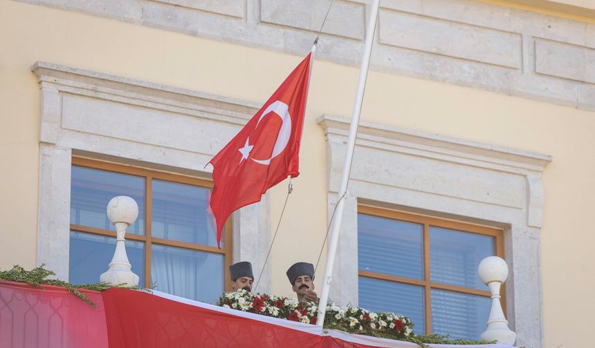 İzmir'de Zafer Yürüyüşü!
