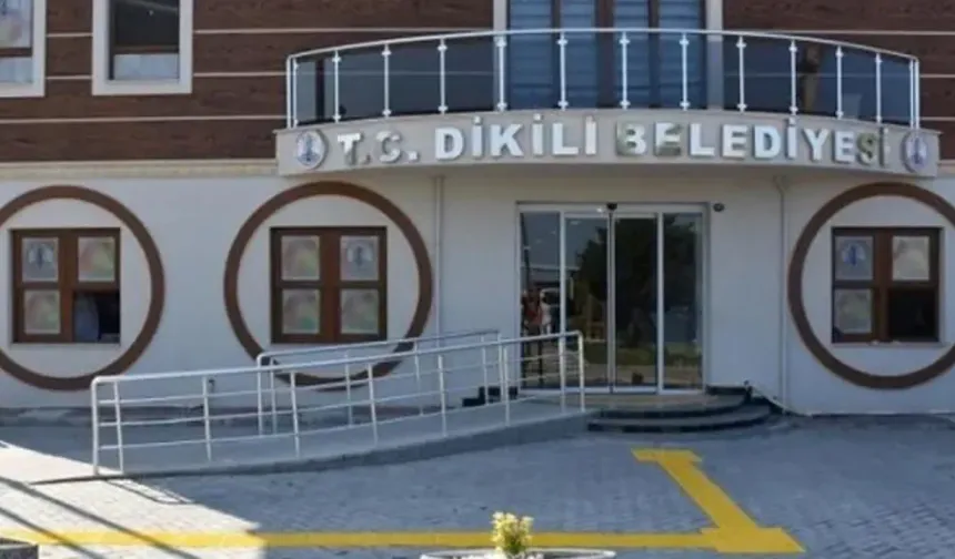 Dikili'de 17 taşınmaz vitrinde