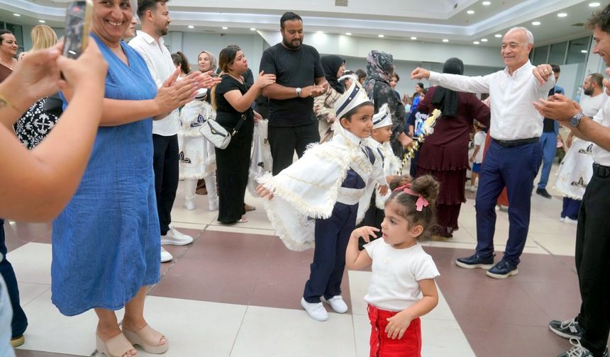 Seferihisar’da toplu sünnet coşkusu