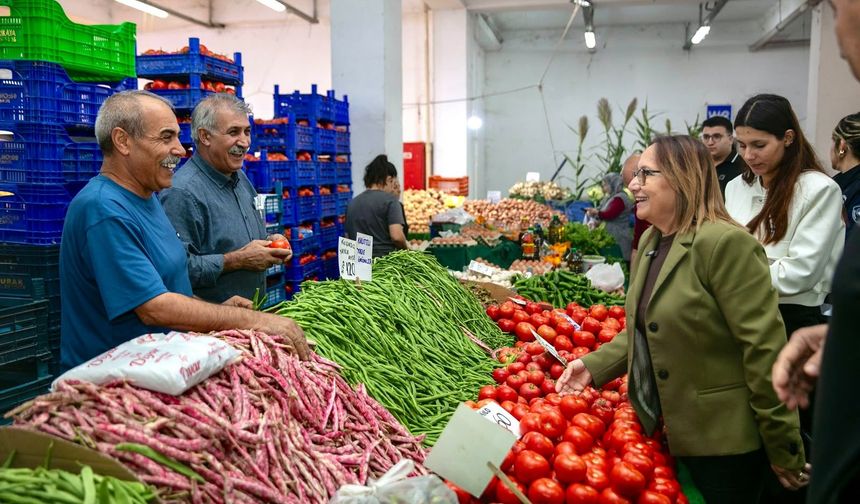 Akın'dan saha ziyaretleri: Esnaf ve vatandaşa kulak verdi!