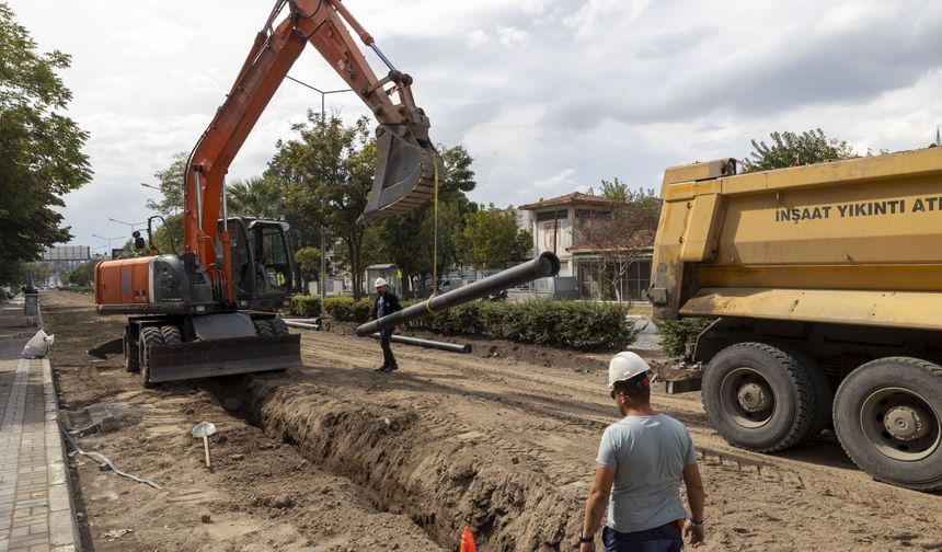 Bergama’da taşkın riskine karşı 22 milyonluk set!