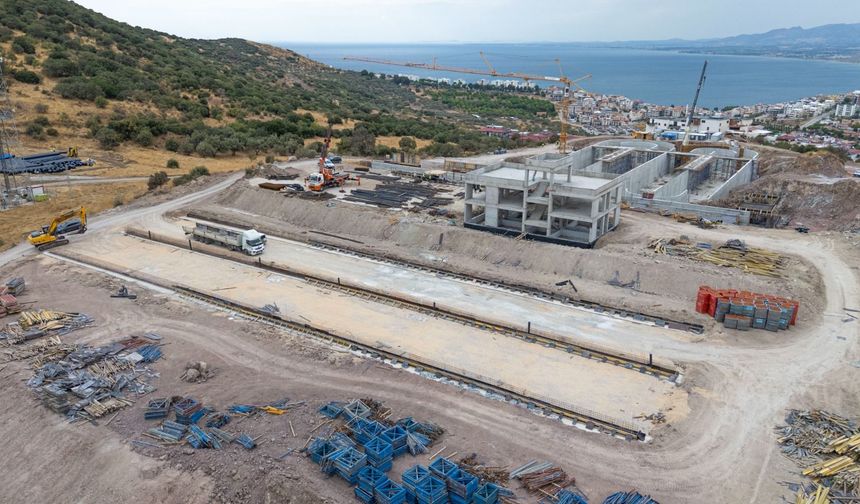 İzmir’in üçüncü büyük arıtma tesisi Dikili’de yükseliyor