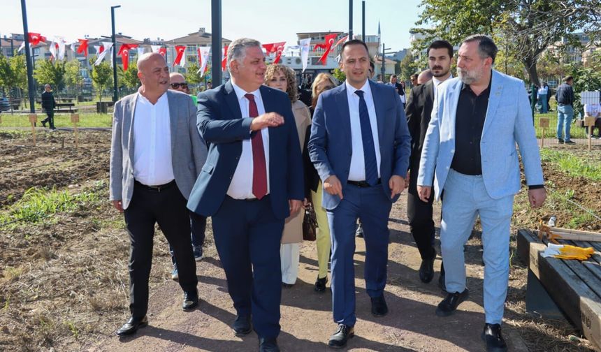 'Bornova’da kapılara 'bıyıklılar giremez' yazmaya başladık!'