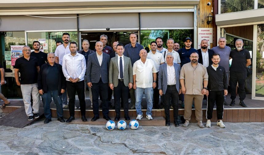 Bayraklı’dan amatör spor kulüplerine 3 milyonluk destek