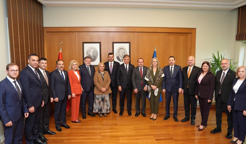 Şato’da AK Parti zirvesi!