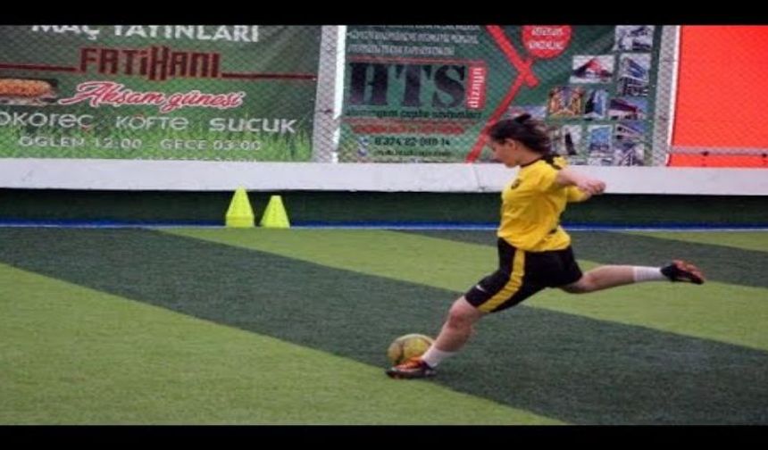 Bolu'da geleceğin kadın futbolcuları yetişiyor