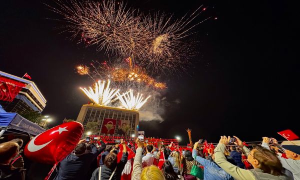 İzmir'de bayram coşkusu!