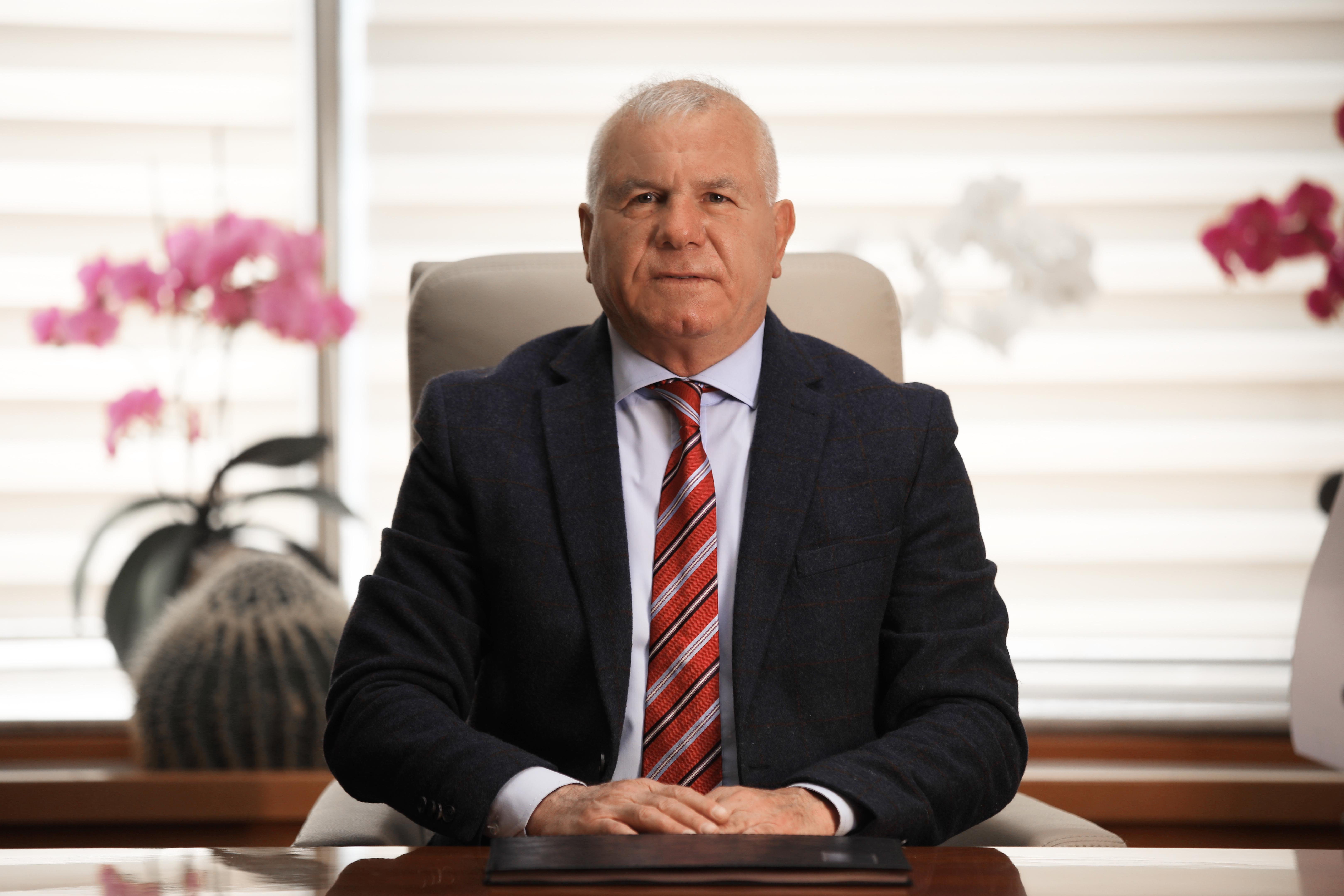 Kemalpaşa Belediye Başkanı Rıdvan Karakayalı