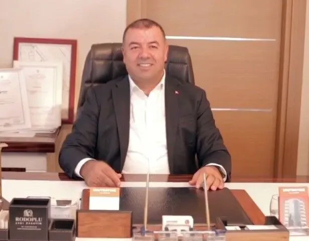 Engellilere engel... Bu yol ambulanslara kapalı! - İzmir Haber - İzmir Son  Dakika Haberleri