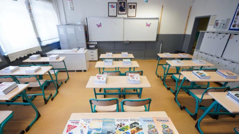 Ozel Okul Ders Kitabi 2322892 1