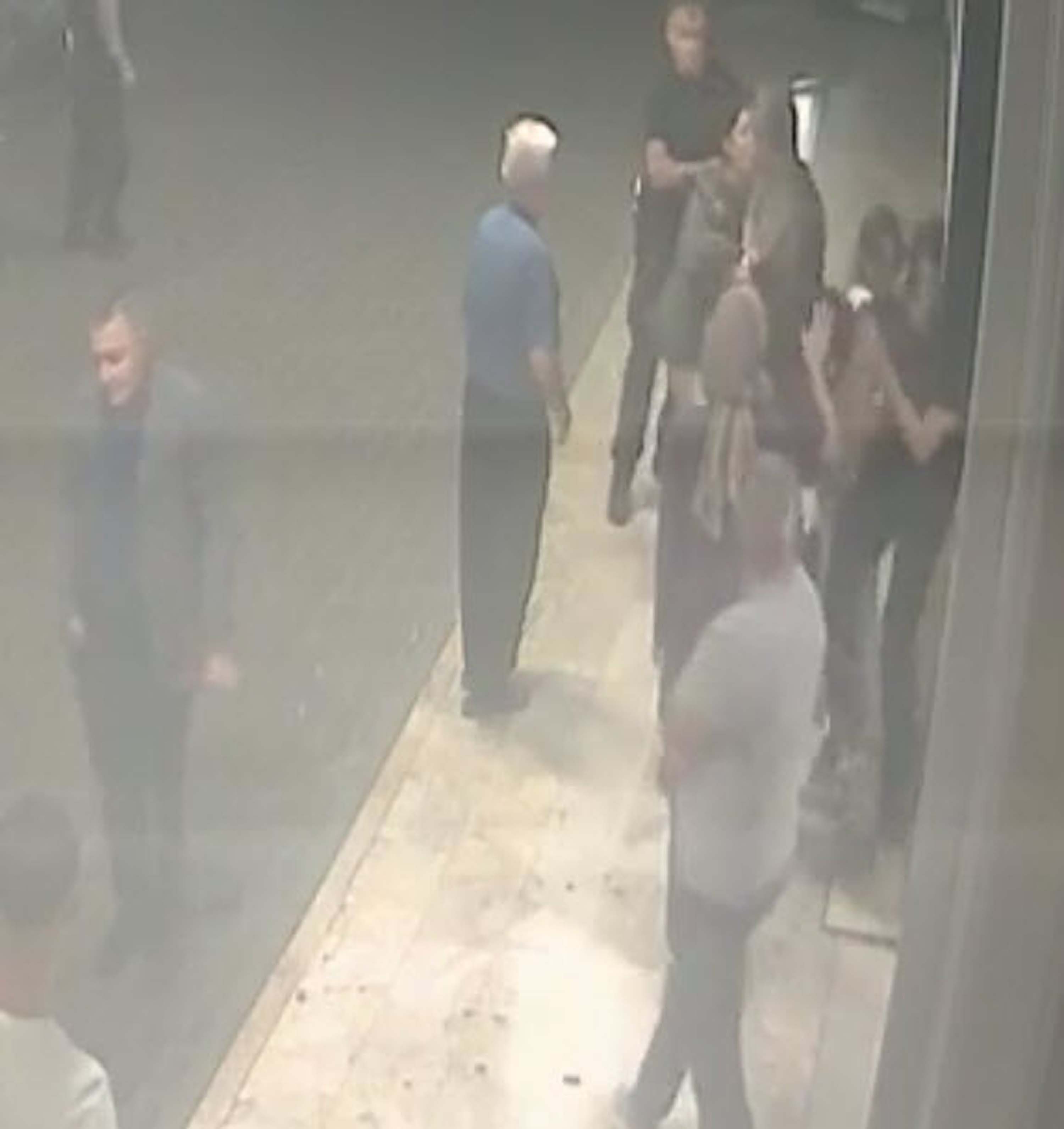 D O K T O R I R E M I N D A R B E D I L I P S A C I N I N K O P A R 573588 169912