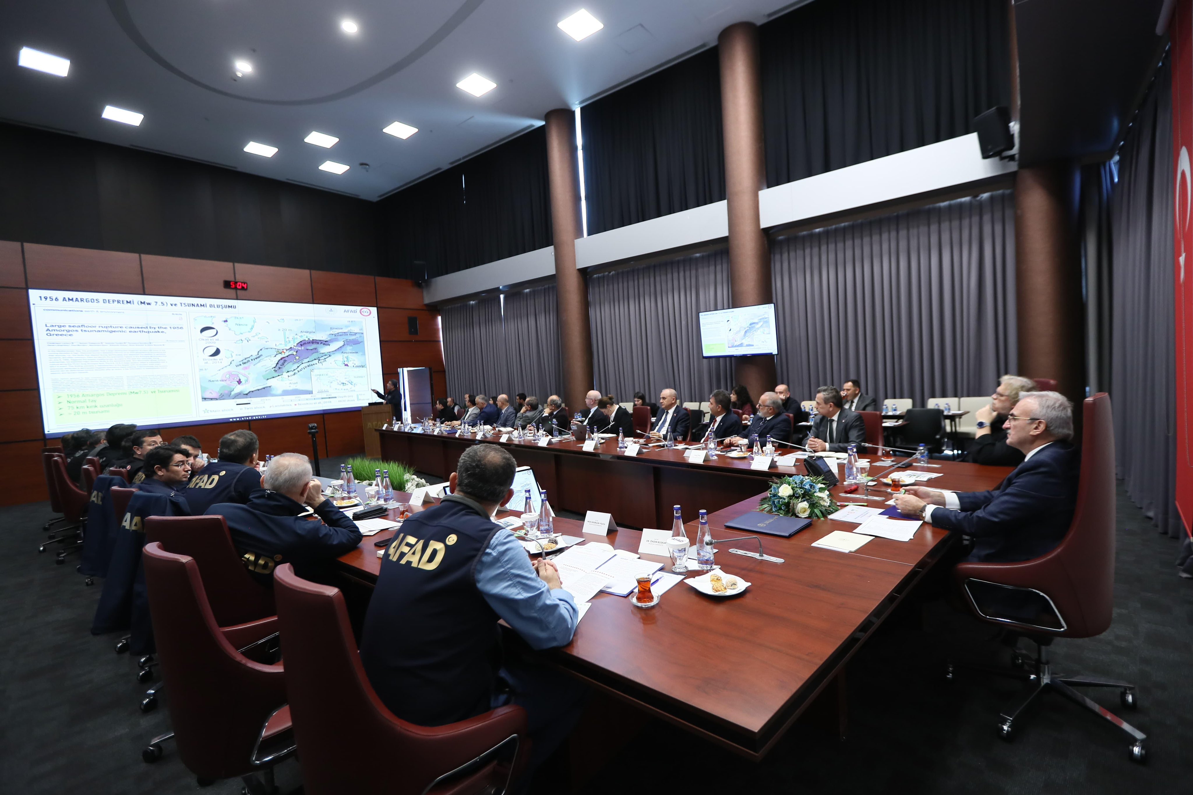 Gj Qjpv4 Ws A A3 F77