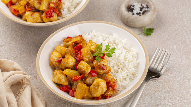Günün iftar menüsü: Mantarlı tavuk sote ve sebzeli pilav!