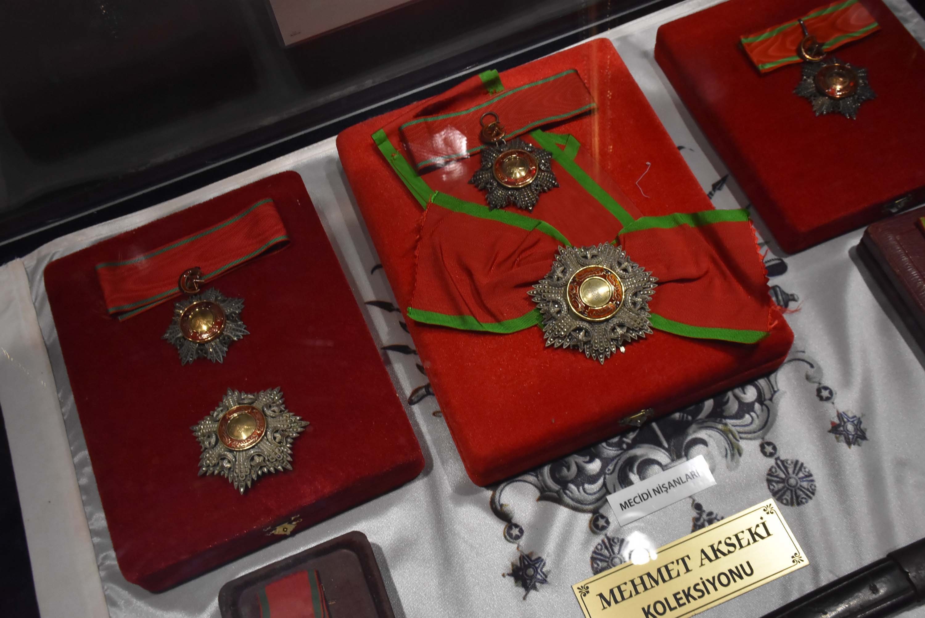 I Z M I R D E C A N A K K A L E D E N I Z Z A F E R I N E O Z E L K 618363 182999