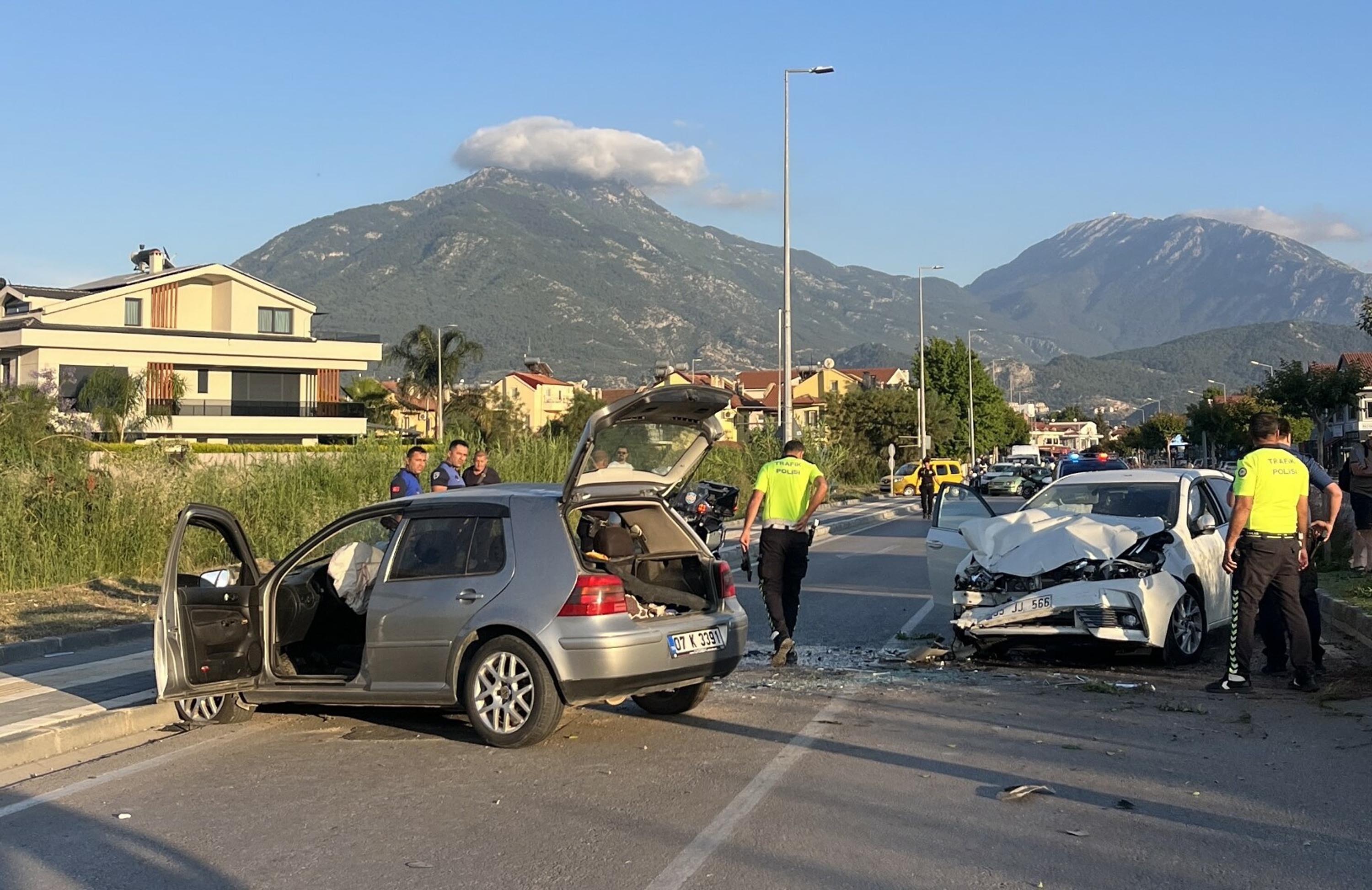 F E T H I Y E D E 2 O T O M O B I L C A R P I S T I 1 O L U 3 740566 218651