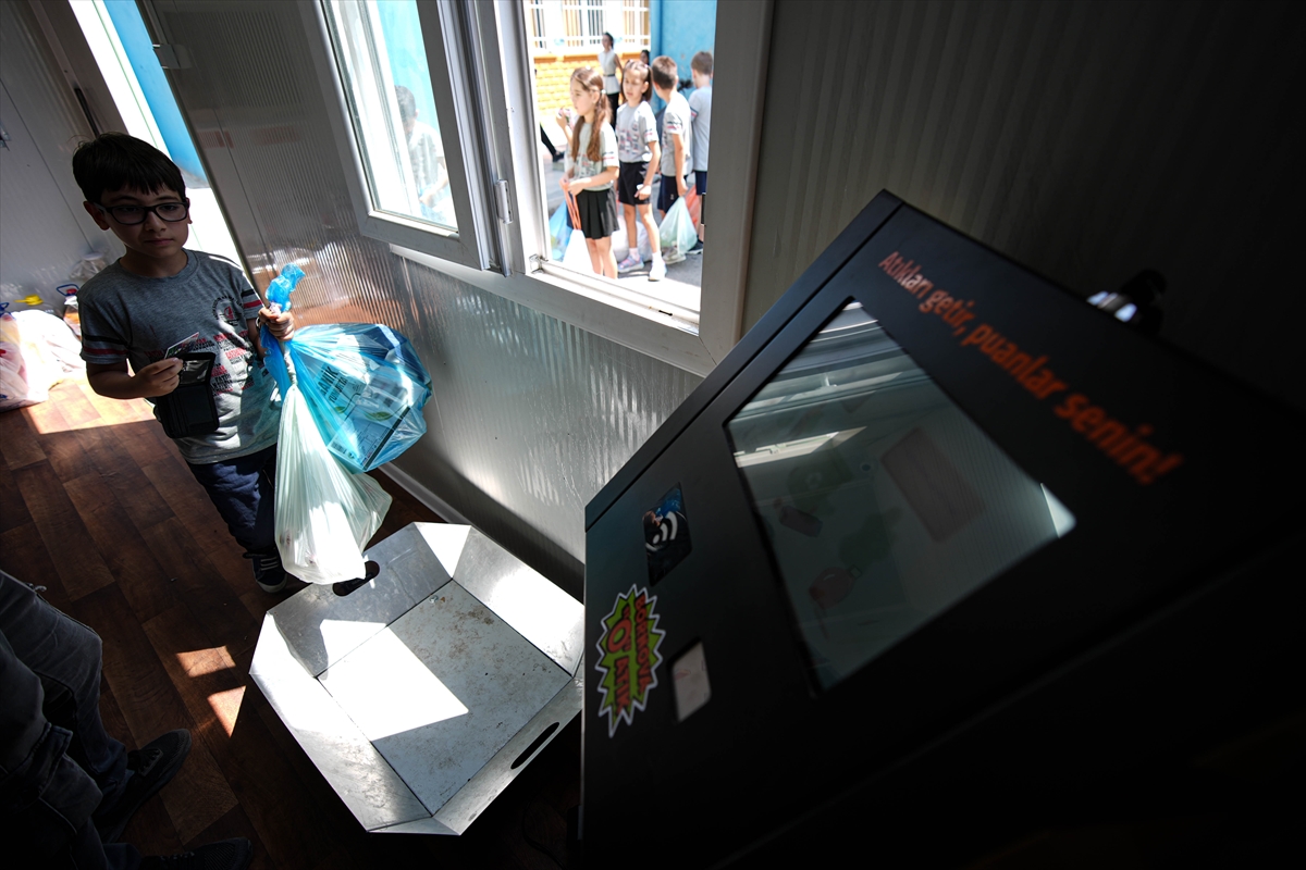 A A 20250614 38274739 38274731 I Z M I R D E O G R E N C I L E R K A N T I N A L I S V E R I S L E R I N I A T I K L A R L A Y A P A B I L I Y O R