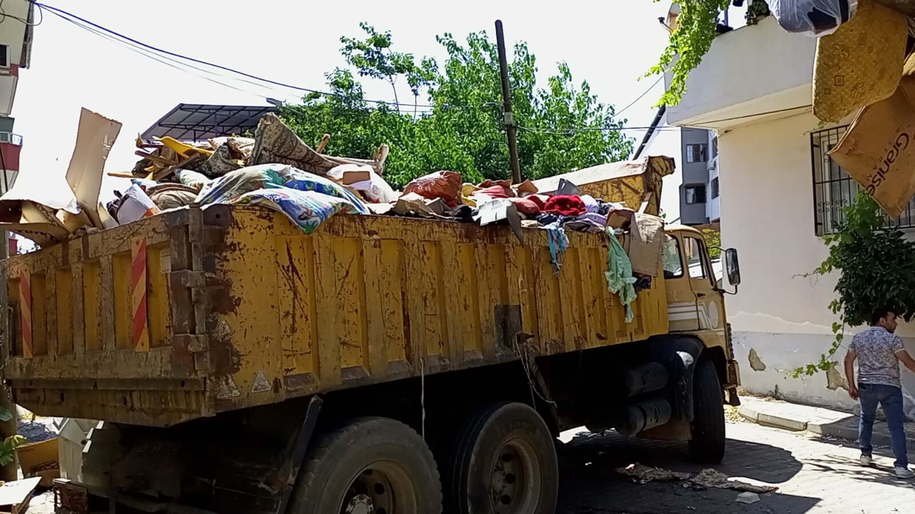 A Y D I N D A K O T U K O K U Y A Y I L A N E V D E N 6 K A M Y O 769825 227379