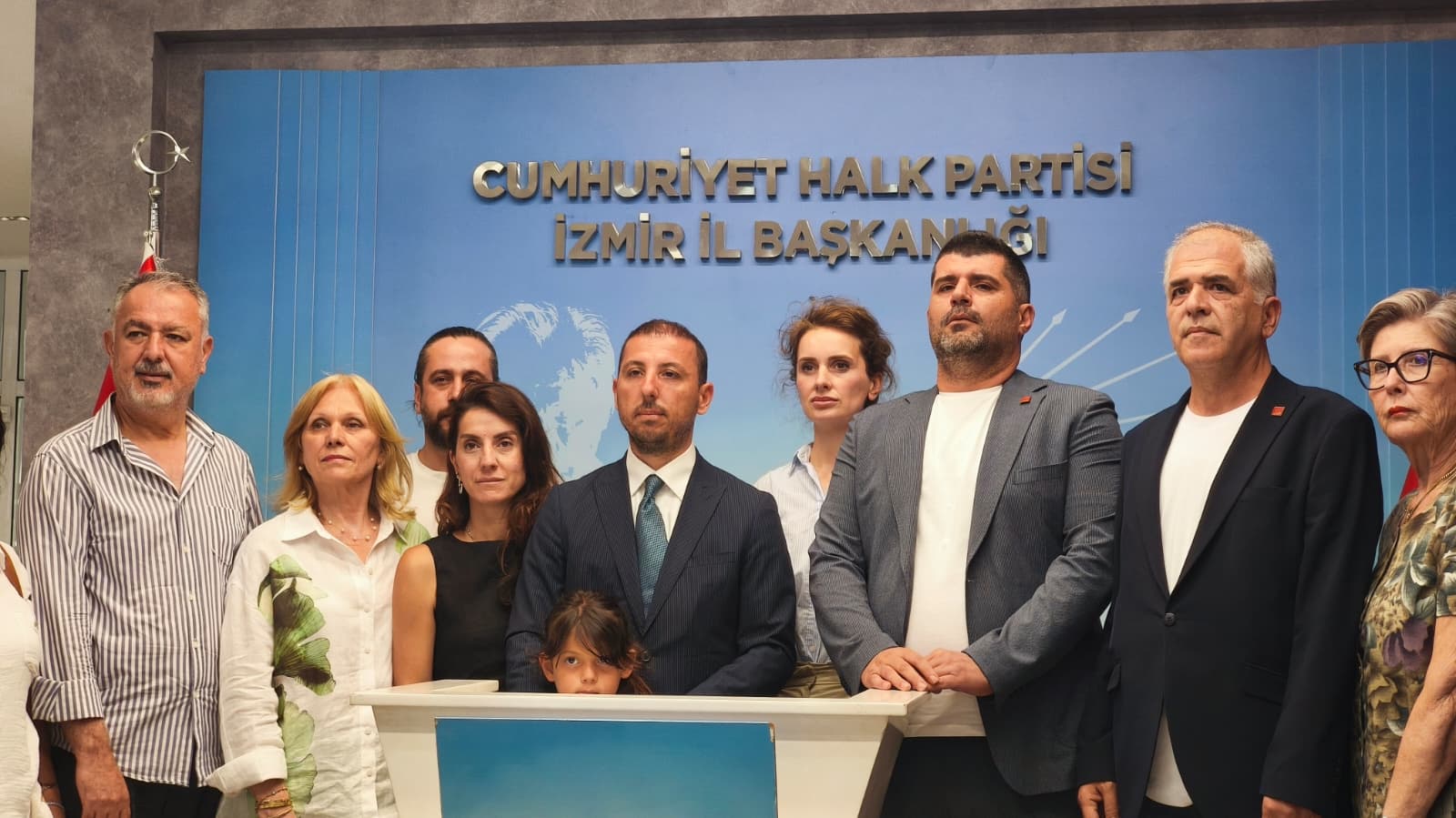 CHP Muğla’dan İzmir’e destek: “Ne zindanlardan ne ölümden korkuyoruz!”