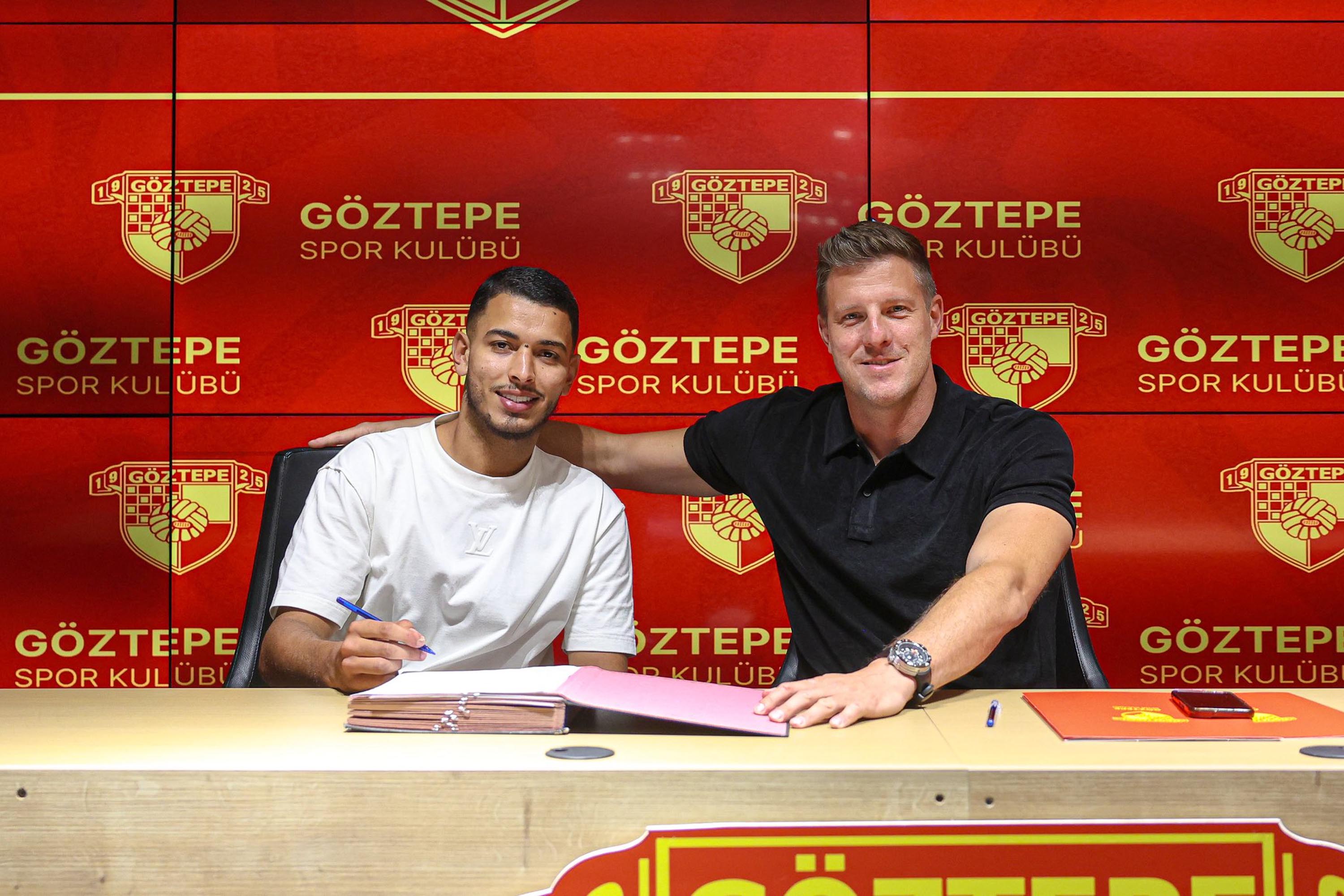 G O Z T E P E D E R O M U L O S E S S I Z L I G I 831027 246271