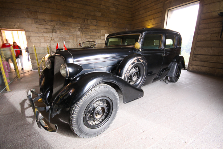 Gizli Bir Otomobil Sevdalısıydı... Foto 2... Yazinin Sonuna Doğru...