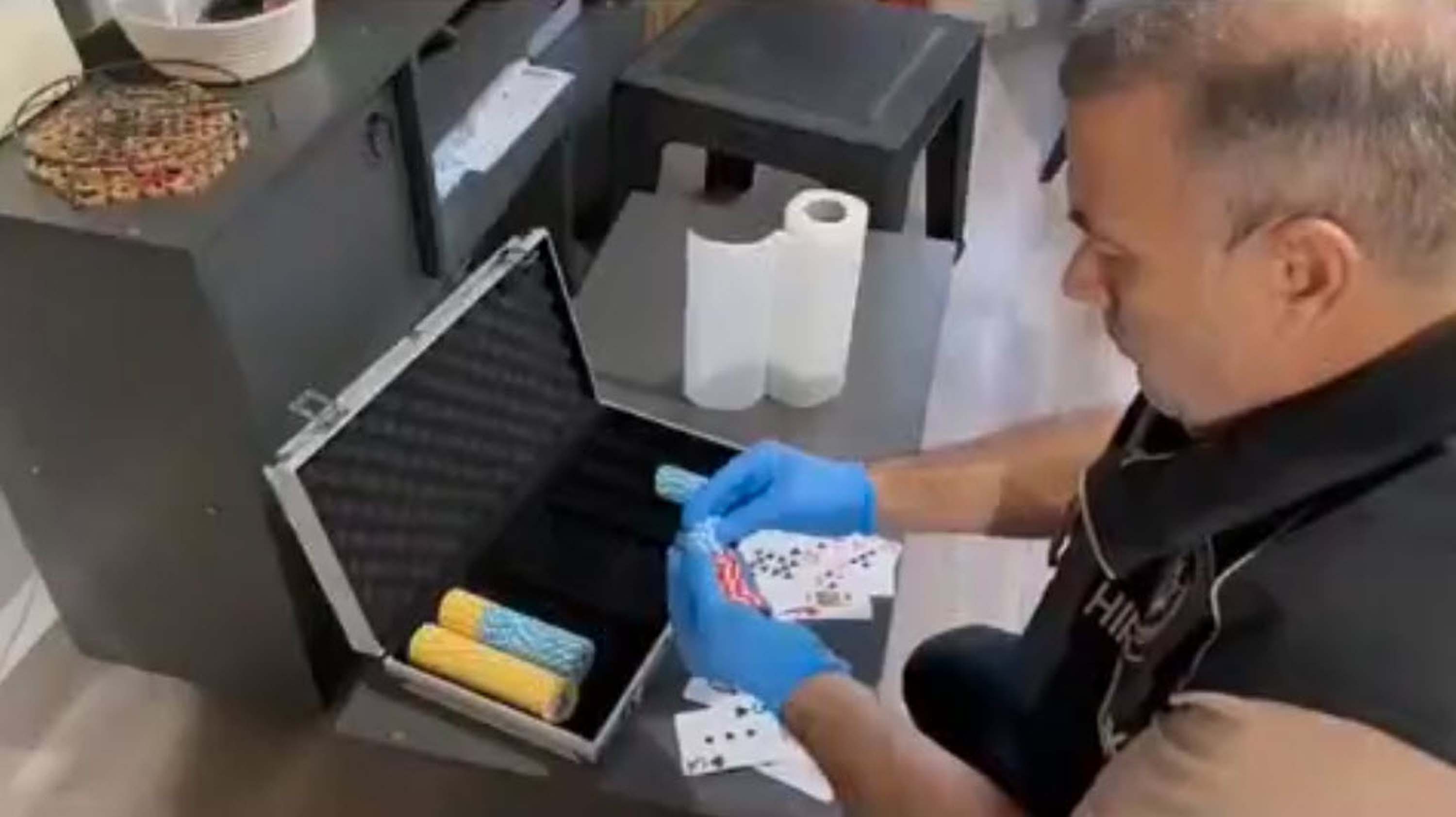 I Z M I R M E R K E Z L I 14 I L D E Y A S A D I S I B A H I S 834051 247153