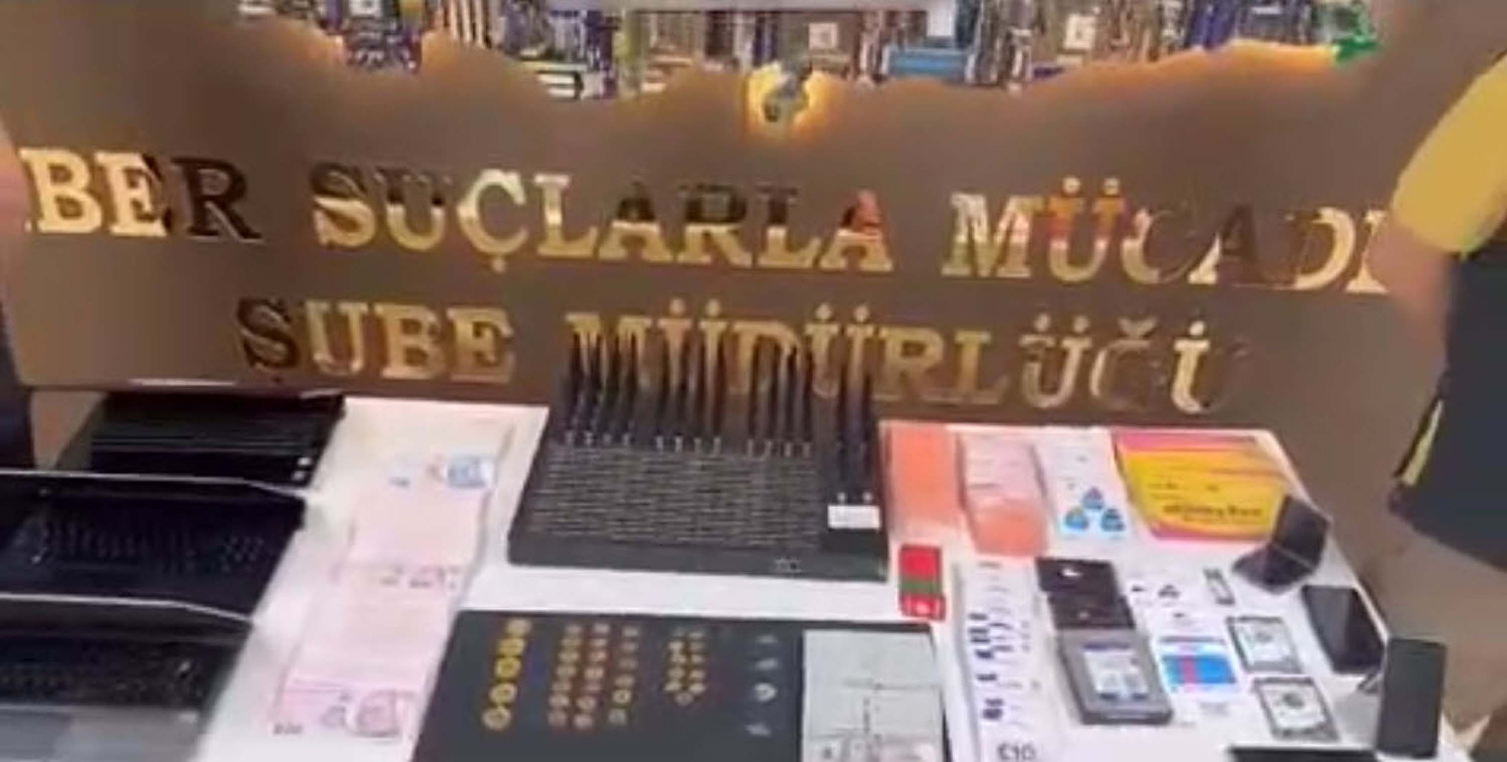 I Z M I R M E R K E Z L I 14 I L D E Y A S A D I S I B A H I S 834053 247153