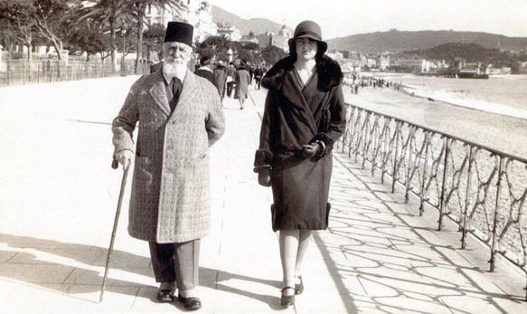 Son Halife Ağlaya Ağlaya Veda Etti Bu Vatana Foto 2 Yazinin İçi̇ne Sonlara Doğru...