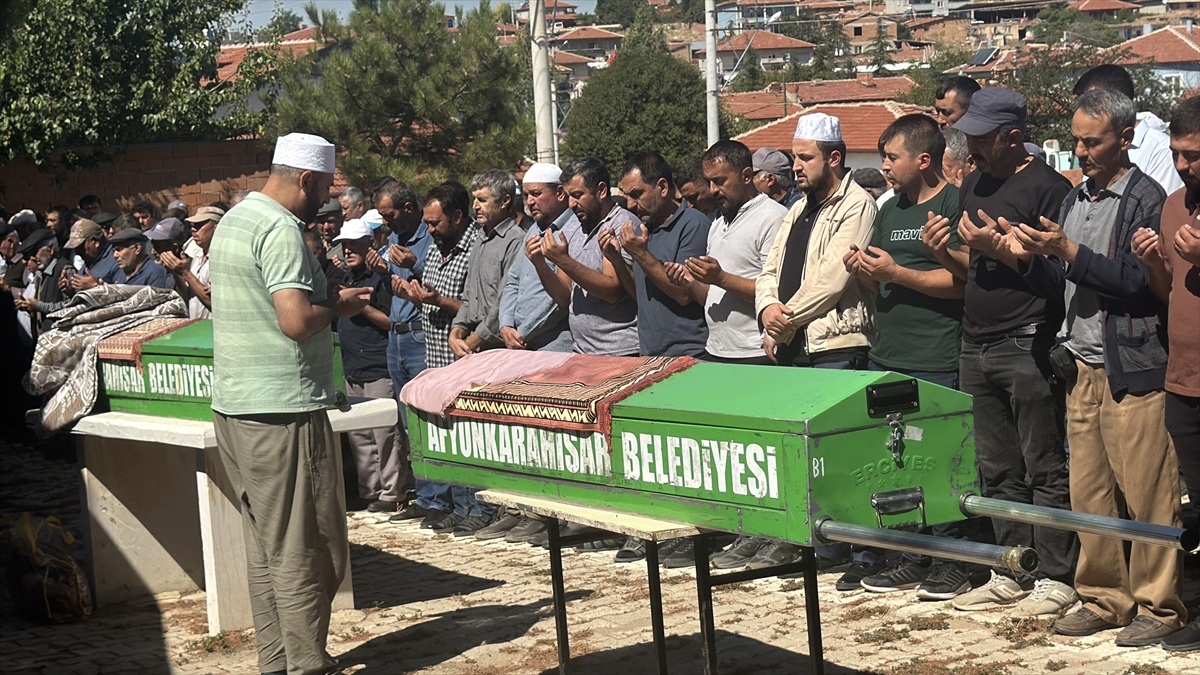 A A 20250910 39073489 39073487 A F Y O N K A R A H I S A R D A T A B A N C A Y L A O L D U R U L E N I K I K A D I N I N C E N A Z E S I D E F N E D I L D I