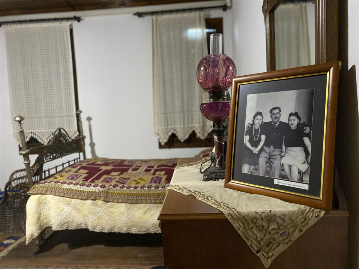 A A 20250922 39189844 39189842 K U R T U L U S S A V A S I N I N S E M B O L I S I M L E R I N D E N Y O R U K A L I E F E V E F A T I N I N 74 Y I L I N D A A N I L I Y O R