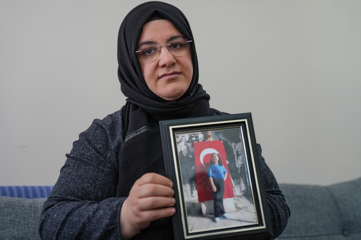 A A 20250923 39199820 39199818 A S A N S O R D E N D U S E N K O L T U G U N A L T I N D A K A L A N K I Z I N I K A Y B E D E N A N N E S O R U M L U L A R I N C E Z A L A N D I R I L M A S I N I I S T I Y O R