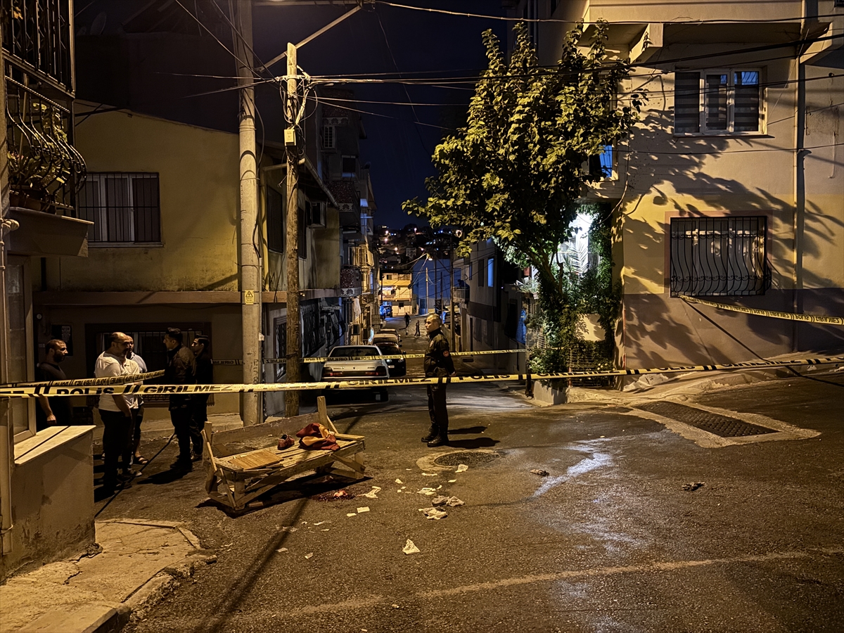 A A 20250928 39253757 39253755 I Z M I R D E B I C A K L I K A V G A D A 1 K I S I O L D U 2 K I S I Y A R A L A N D I