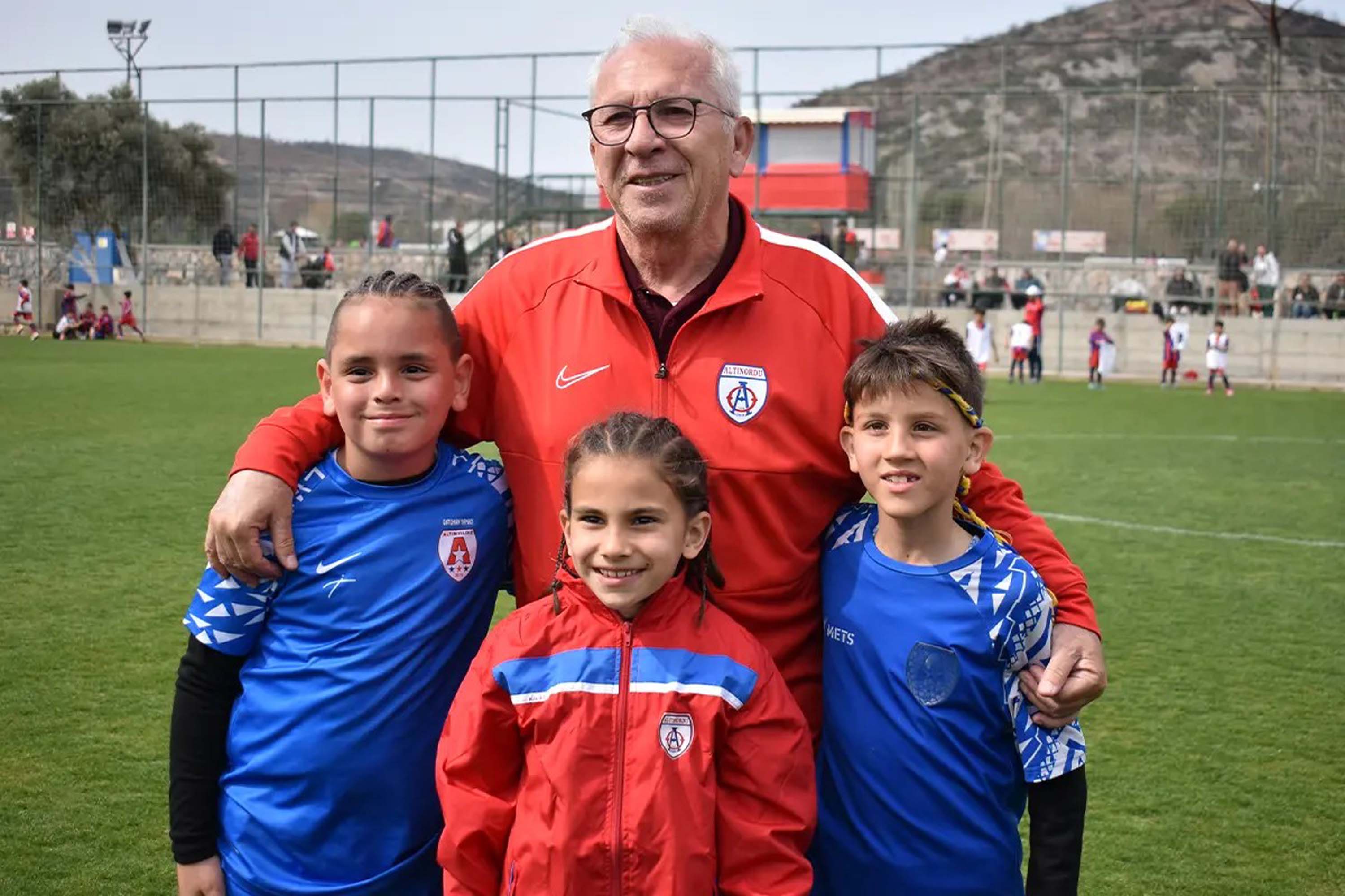 A L T I N O R D U D A B A S K A N O Z K A N S O N A N D A M A S A D 893531 265392