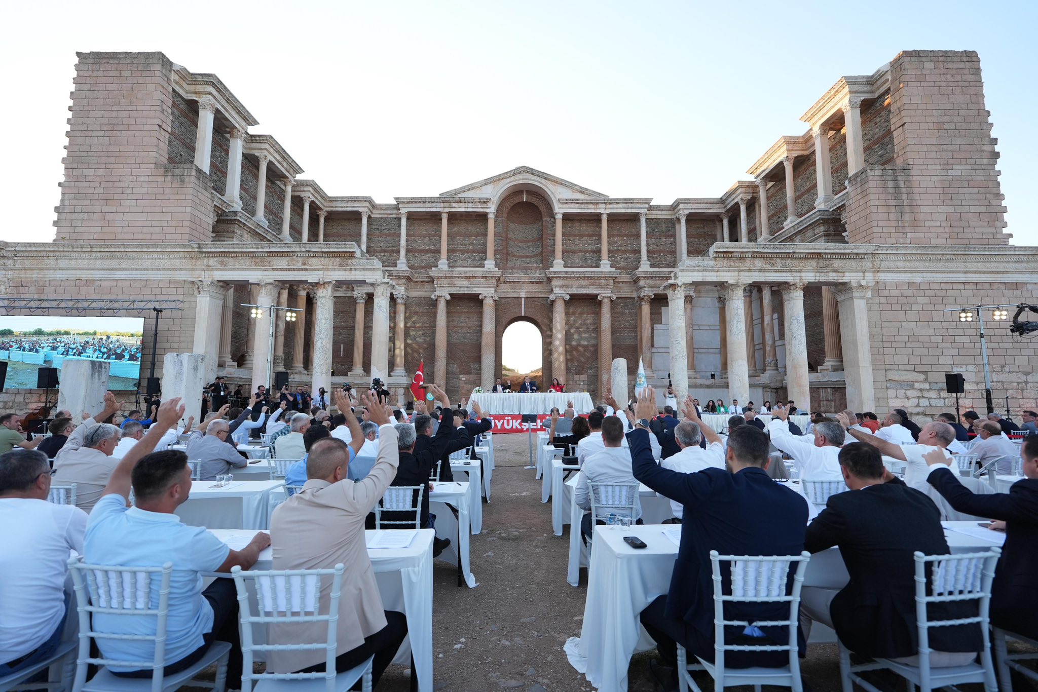 Büyükşehir Meclisi’nde Başkan Dutlulu ‘Ranta Hayır’ Dedi (15)