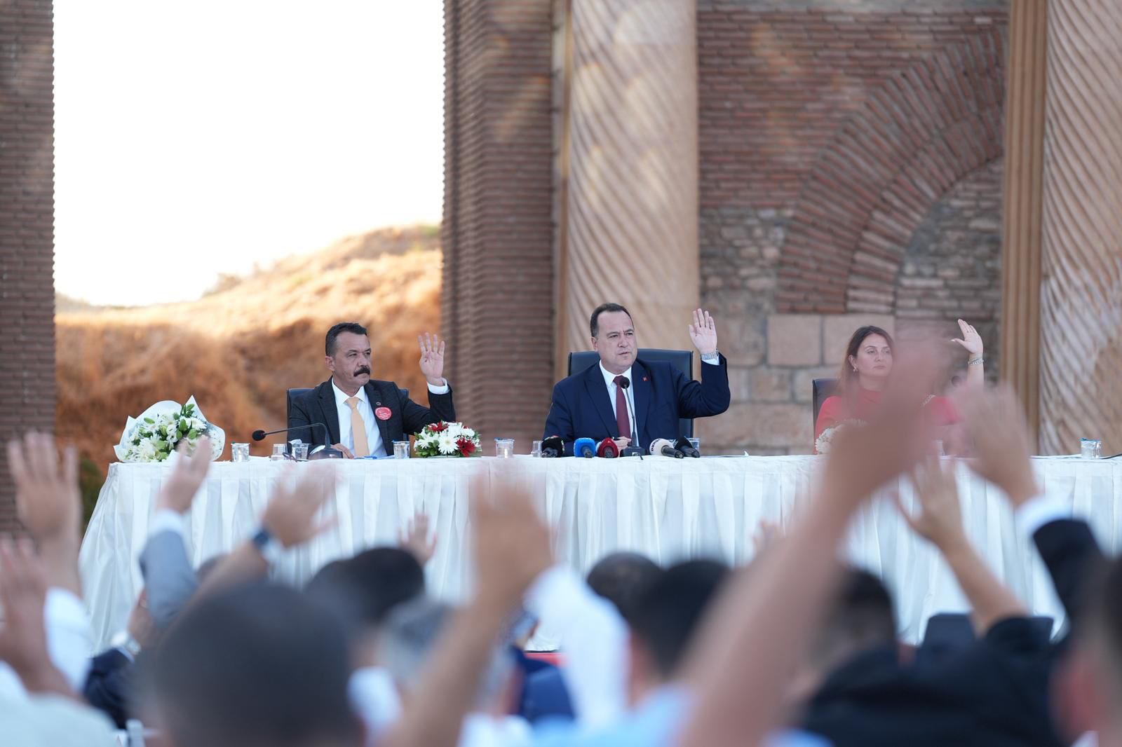 Büyükşehir Meclisi’nde Başkan Dutlulu ‘Ranta Hayır’ Dedi (5)