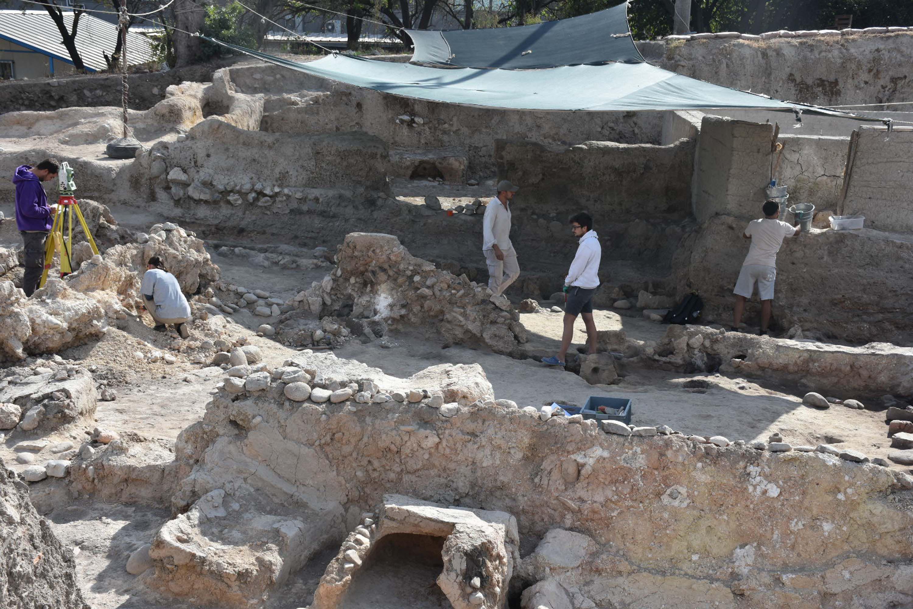 U L U C A K H O Y U G U N D E 8 B I N Y I L L I K 5 H E Y K E L C 937492 278375