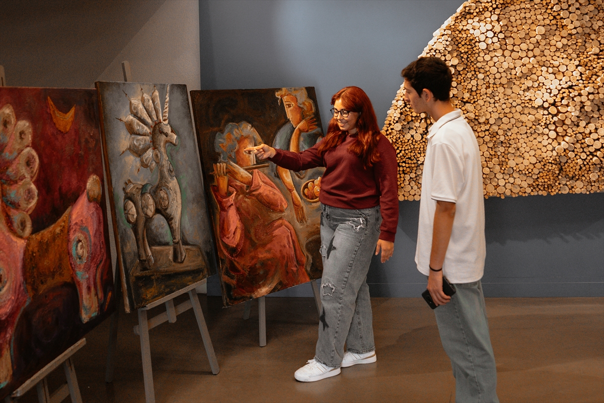 A A 20251026 39524081 39524071 I Z M I R K U L T U R Y O L U F E S T I V A L I N I N I L K G U N U N D E C E S I T L I E T K I N L I K L E R Y A P I L D I