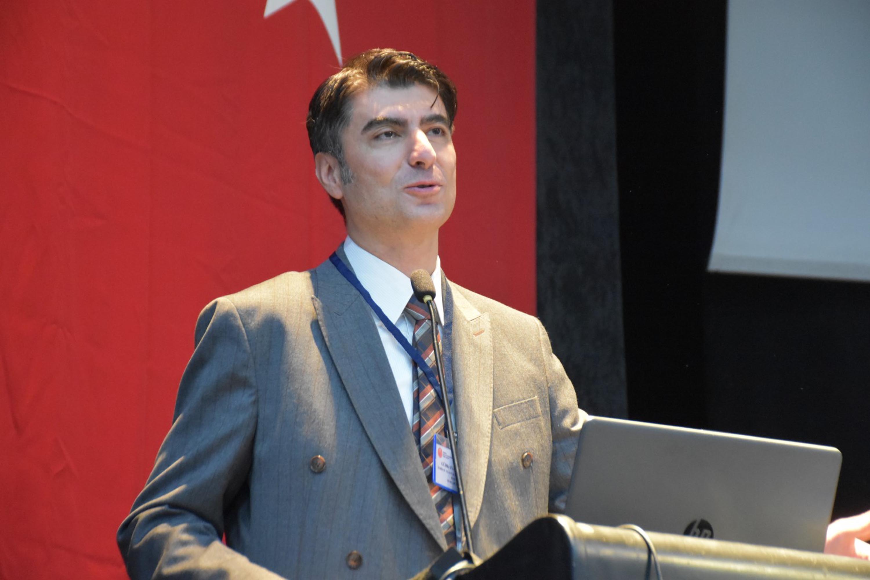 I Z M I R D E S U S U Z L U G A C A R E A R A Y I S I G O R D E S 978824 290681