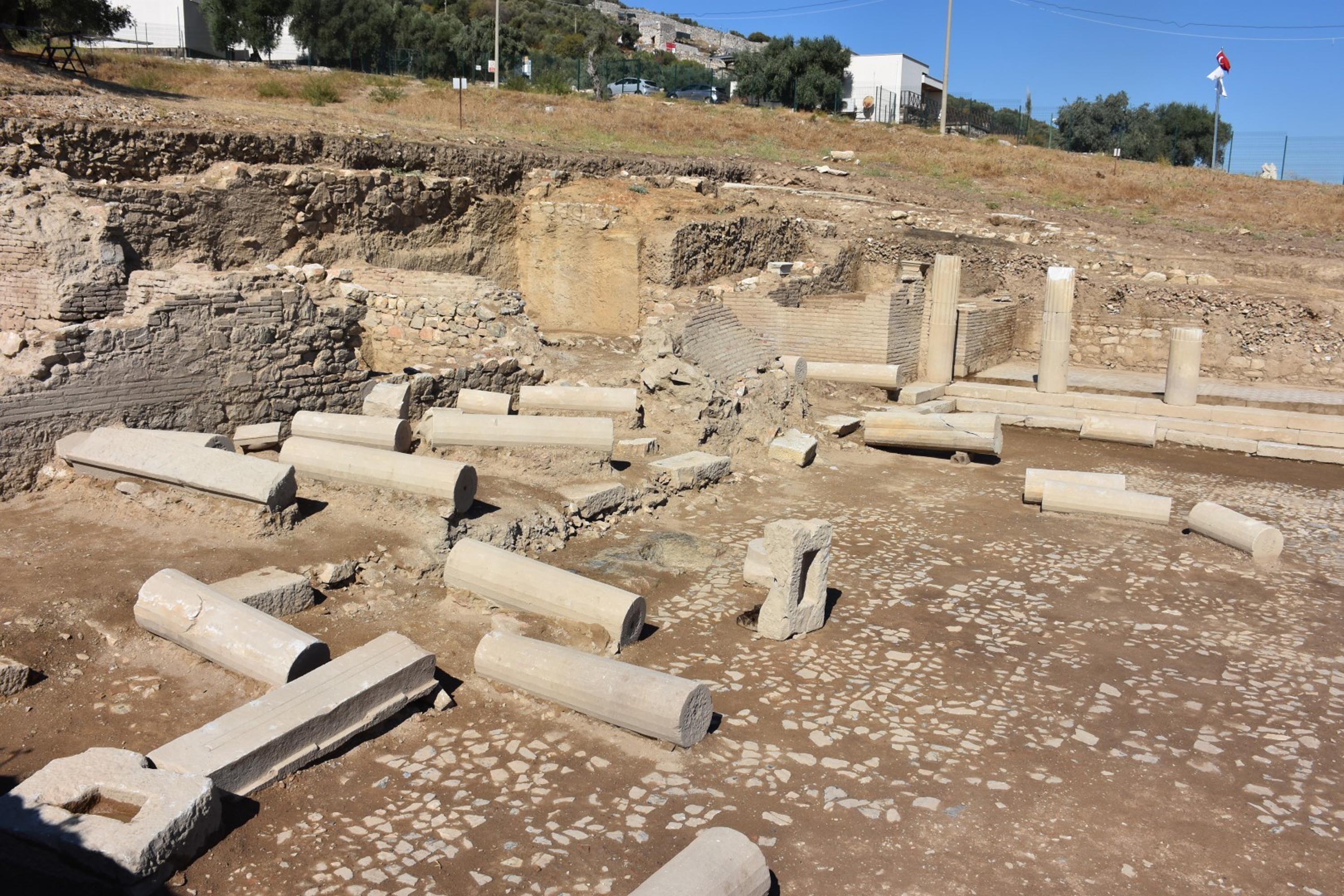 M E T R O P O L I S T E T I C A R E T I N K A L B I O L D U G U D E G 941036 279443