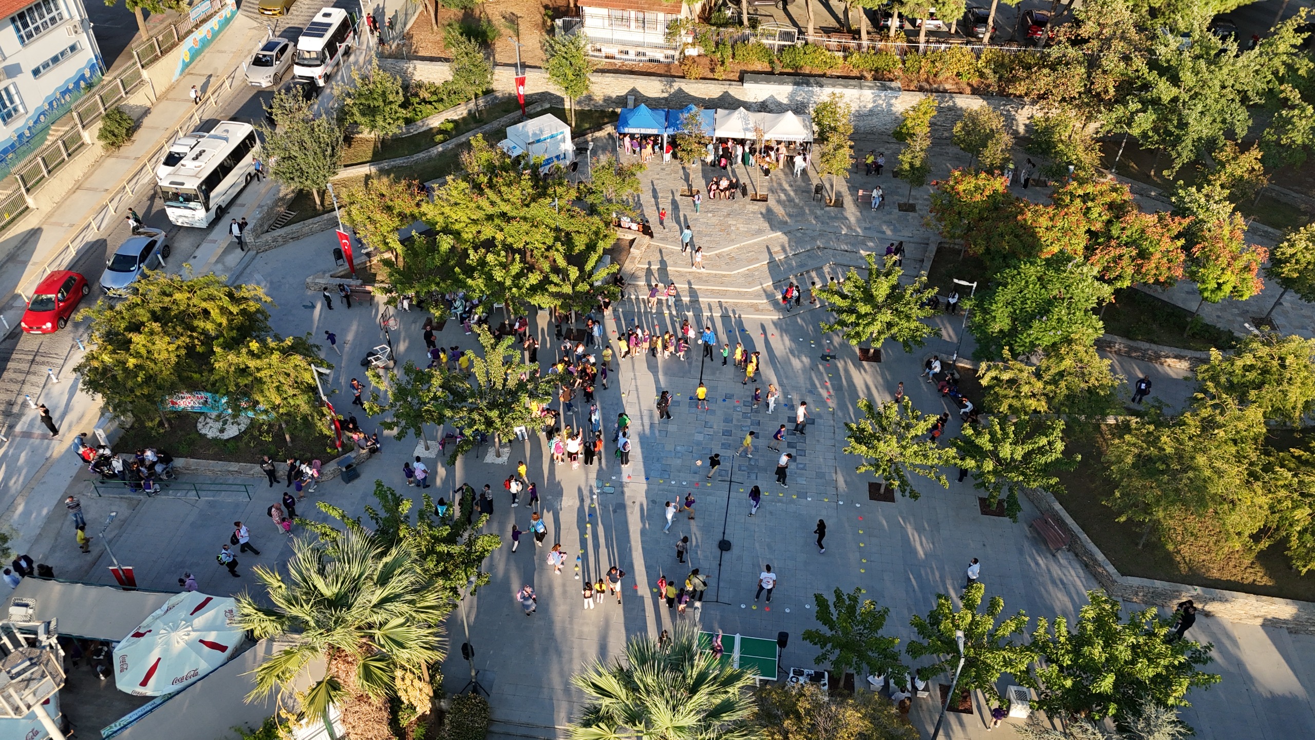 Yüce Sonkurt Parkı Yeni Yüzüyle Konak’a Nefes Oldu