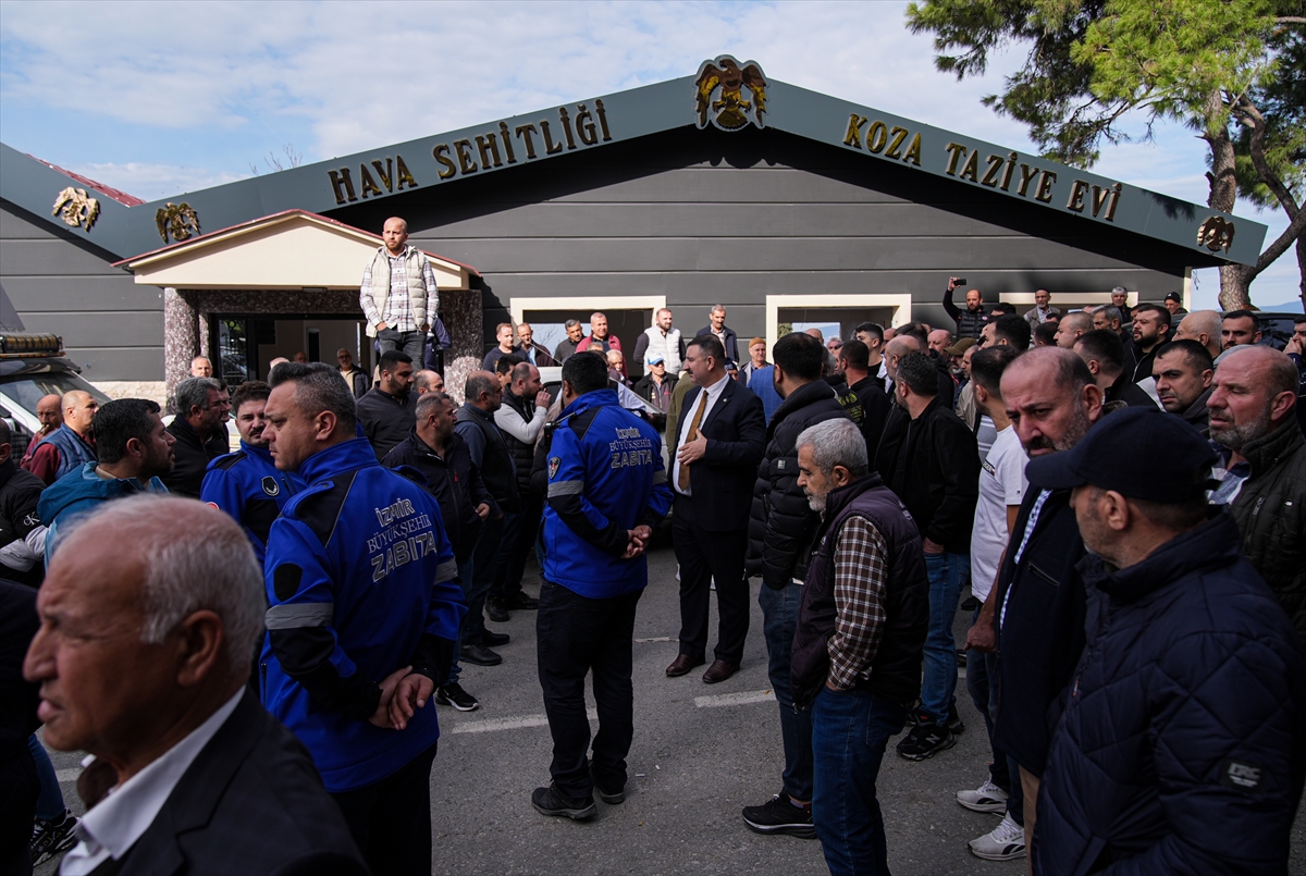 A A 20251118 39738660 39738658 I Z M I R D E M A H A L L E S A K I N L E R I I L E B E L E D I Y E E K I P L E R I A R A S I N D A Y I K I M G E R G I N L I G I