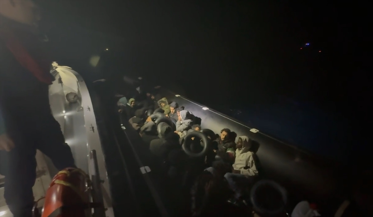 A A 20251121 39771659 39771656 I Z M I R D E 37 D U Z E N S I Z G O C M E N Y A K A L A N D I 33 D U Z E N S I Z G O C M E N K U R T A R I L D I