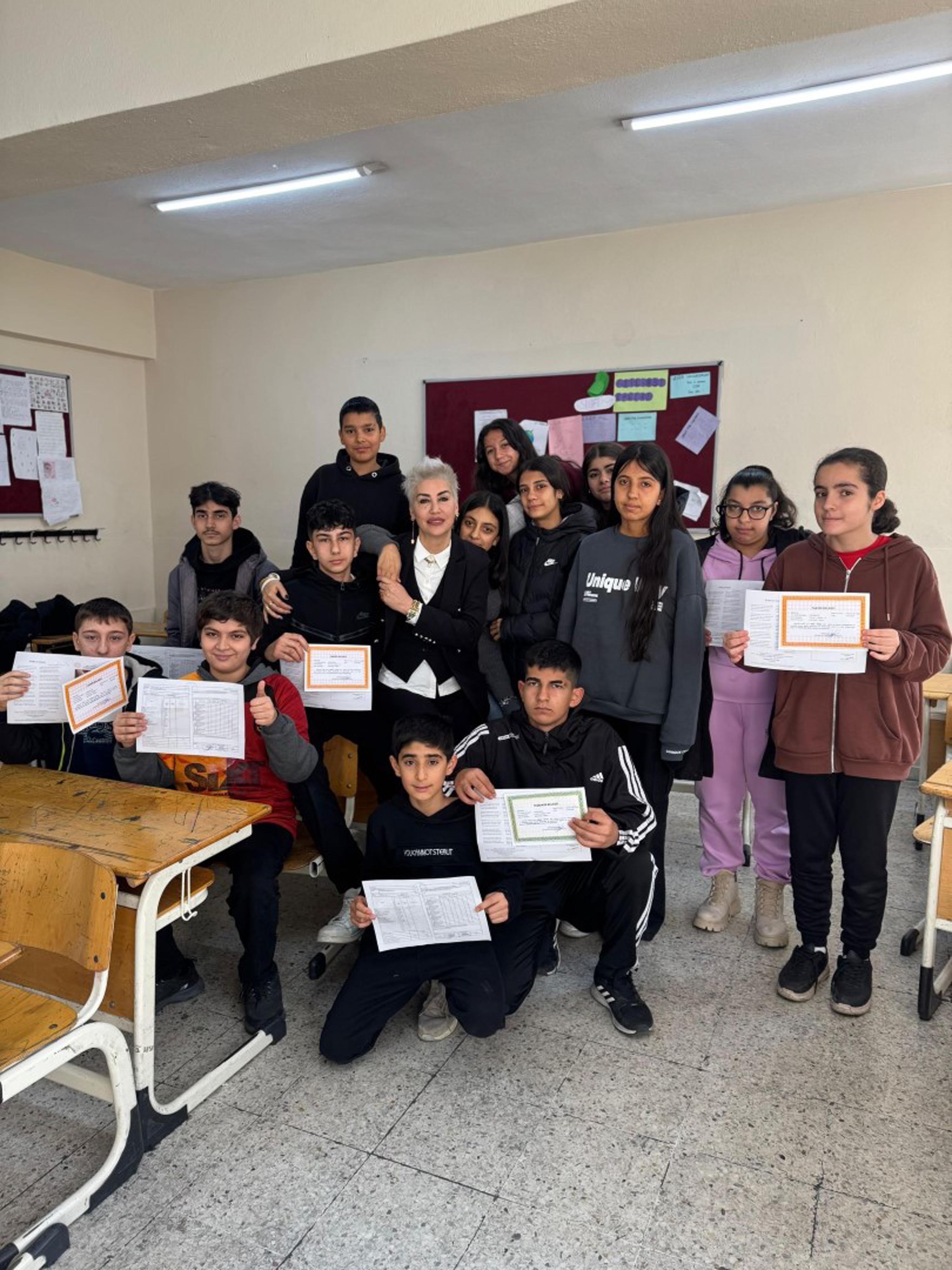 K A N S E R L E M U C A D E L E E D E N E L V A N O G R E T M E N E 1030017 305602