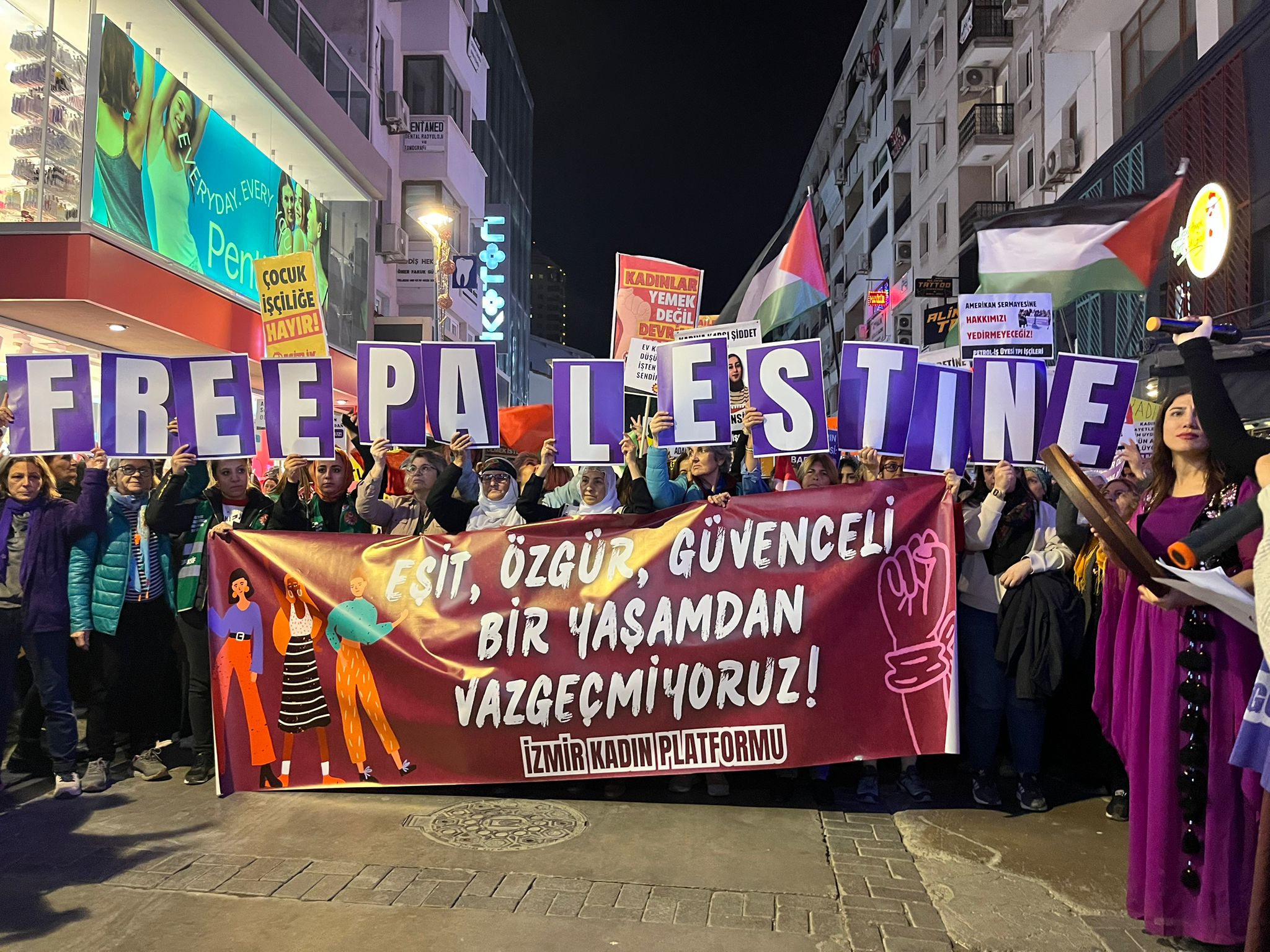 Whatsapp Image 2025 11 25 At 20.47.04-1